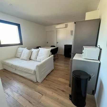 Joli Neuf Avec Jardinet Apartment Roquebrune-sur Argens
